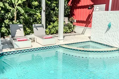 245 Broad Ave S, Naples, FL 34102 - Photo 11