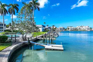 383 Harbour Dr, Naples, FL 34103 - Photo 19