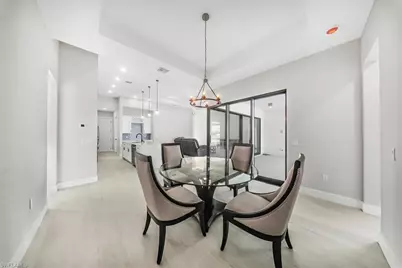 1123 NW 40th Pl, Cape Coral, FL 33993 - Photo 11