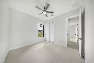 1123 NW 40th Pl, Cape Coral, FL 33993 - Photo 27