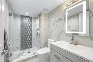 10475 Gulf Shore Dr, Naples, FL 34108 - Photo 19