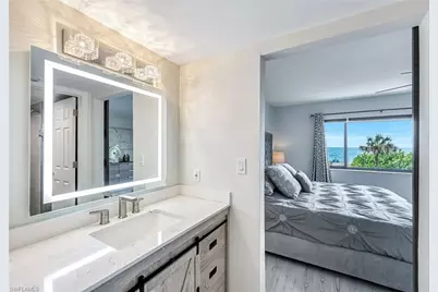 10475 Gulf Shore Dr #112, Naples, FL 34108 - Photo 17