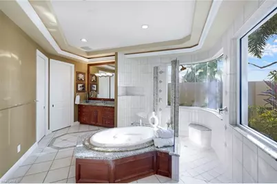 15295 Pembroke Pt, Naples, FL 34110 - Photo 23