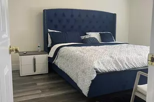 4617 Bayshore Dr, Naples, FL 34112 - Photo 7