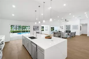 12888 Valewood Dr, Naples, FL 34119 - Photo 3