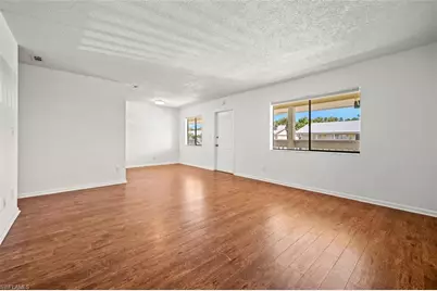 4607 Bayshore Dr #K7, Naples, FL 34112 - Photo 3