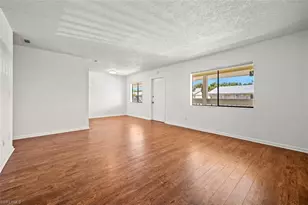 4607 Bayshore Dr, Naples, FL 34112 - Photo 3