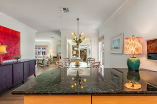 2401 Gulf Shore Blvd N, Naples, FL 34103 - Photo 9