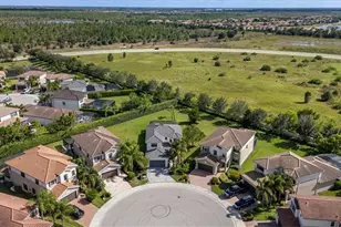 4172 Crescent Ct, Naples, FL 34119 - Photo 37