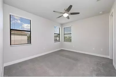 4172 Crescent Ct, Naples, FL 34119 - Photo 23