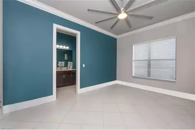 4172 Crescent Ct, Naples, FL 34119 - Photo 13