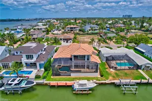 1380 Marlin Dr, Naples, FL 34102 - Photo 49