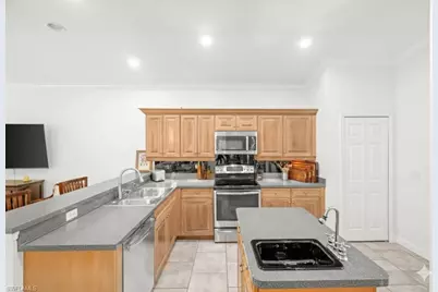 6671 Mangrove Way, Naples, FL 34109 - Photo 21