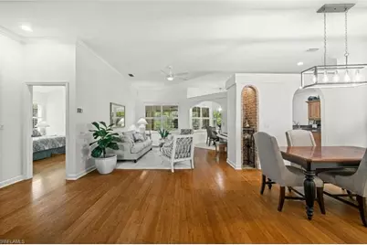 6671 Mangrove Way, Naples, FL 34109 - Photo 9