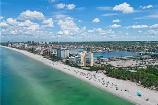 9051 Gulf Shore Dr, Naples, FL 34108 - Photo 45