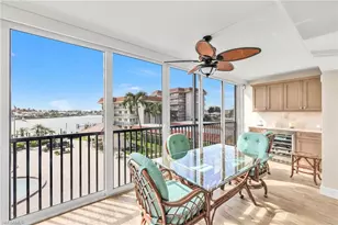 222 Harbour Dr, Naples, FL 34103 - Photo 5