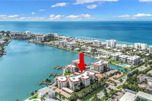 222 Harbour Dr, Naples, FL 34103 - Photo 25