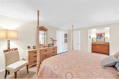 222 Harbour Dr #310, Naples, FL 34103 - Photo 17