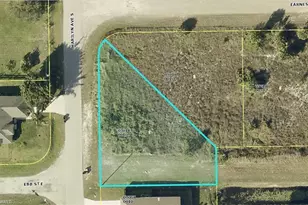 927 Marilyn Ave S, Lehigh Acres, FL 33974 - Photo 1