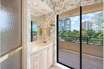 4400 Gulf Shore Blvd N #3-305, Naples, FL 34103 - Photo 19