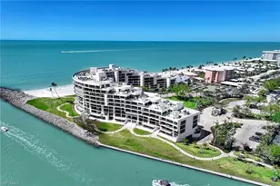 2389 Gulf Shore Blvd N, Naples, FL 34103 - Photo 31
