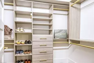 2389 Gulf Shore Blvd N, Naples, FL 34103 - Photo 23