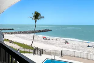 2389 Gulf Shore Blvd N, Naples, FL 34103 - Photo 25