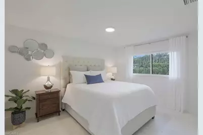 796 Ketch Dr, Naples, FL 34103 - Photo 13