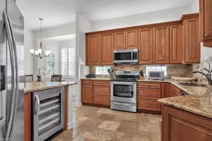 749 Bentwater Cir, Naples, FL 34108 - Photo 11