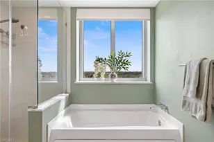 3000 Oasis Grand Blvd, Fort Myers, FL 33916 - Photo 29