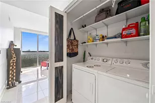 3000 Oasis Grand Blvd, Fort Myers, FL 33916 - Photo 47