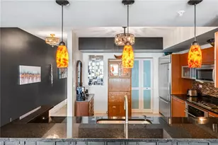 3000 Oasis Grand Blvd, Fort Myers, FL 33916 - Photo 11