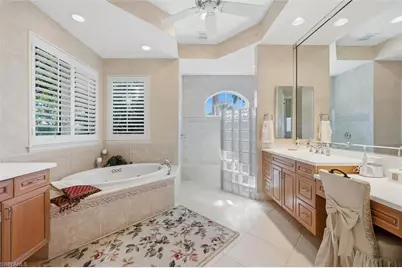 8821 Muirfield Dr, Naples, FL 34109 - Photo 17