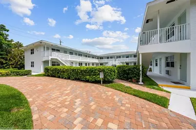 540 4th Ave S #13, Naples, FL 34102 - Photo 15