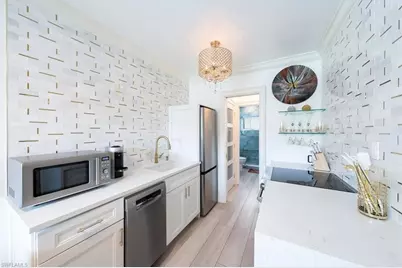 540 4th Ave S #13, Naples, FL 34102 - Photo 9