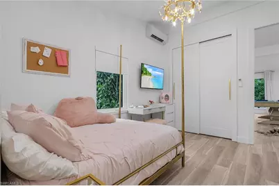 725 2nd St S, Naples, FL 34102 - Photo 15