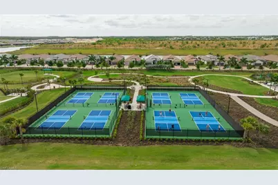 11694 Canal Grande Dr, Fort Myers, FL 33913 - Photo 41