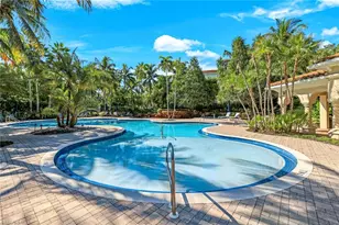 2868 Tiburon Blvd E, Naples, FL 34109 - Photo 25