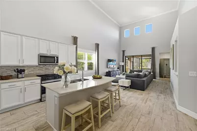 7209 Wilton Dr, Naples, FL 34109 - Photo 9