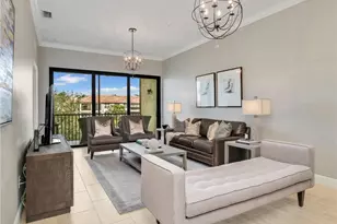 15114 Palmer Lake Cir, Naples, FL 34109 - Photo 7