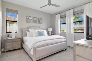 15114 Palmer Lake Cir, Naples, FL 34109 - Photo 13