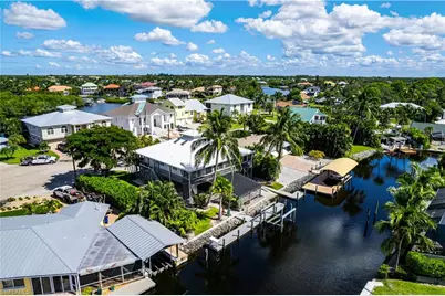 27189 Gasparilla Dr, Bonita Springs, FL 34135 - Photo 35