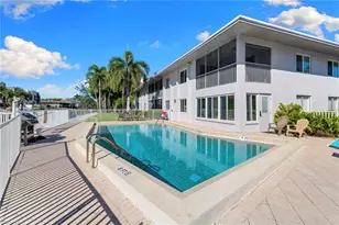 1686 Blue Point Ave, Naples, FL 34102 - Photo 23