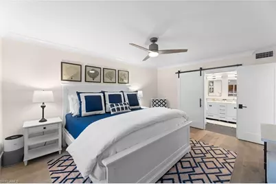 1686 Blue Point Ave #B1, Naples, FL 34102 - Photo 9