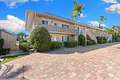 1686 Blue Point Ave #B1, Naples, FL 34102 - Photo 21