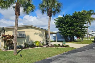 45 Aquamarine Ave, Naples, FL 34114 - Photo 1