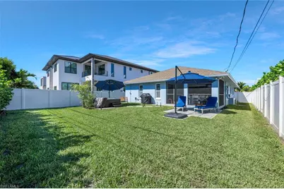 532 103rd Ave N, Naples, FL 34108 - Photo 17