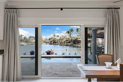 7 Glenview Manor Dr, Fort Myers Beach, FL 33931 - Photo 13