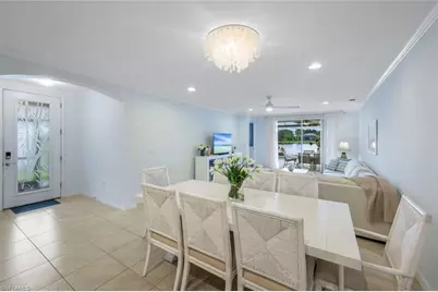 14795 Edgewater Cir, Naples, FL 34114 - Photo 11