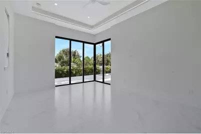 1317 Cypress Woods Dr, Naples, FL 34103 - Photo 7